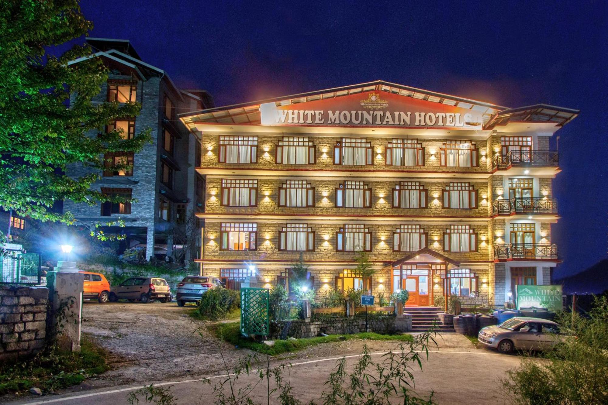 White Mountain Hotel Manāli Eksteriør billede