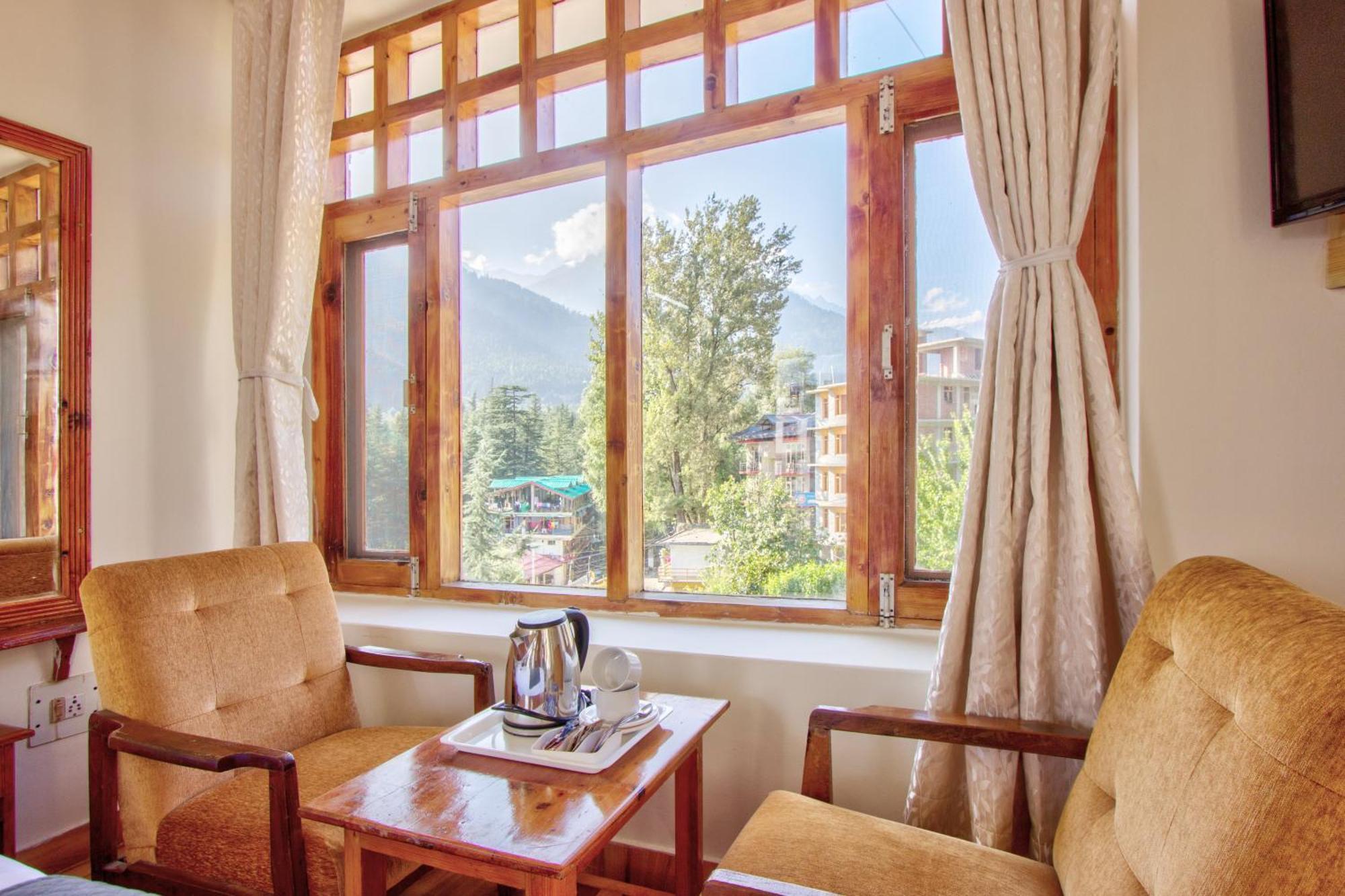 White Mountain Hotel Manāli Eksteriør billede